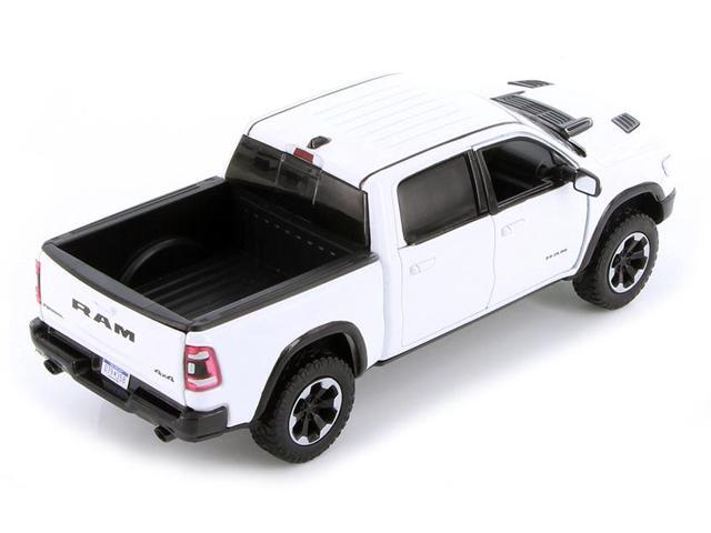 2019 RAM 1500 Rebel Crew Cab Pickup Truck White 1/24-1/27 Diecast Model Car by Motormax