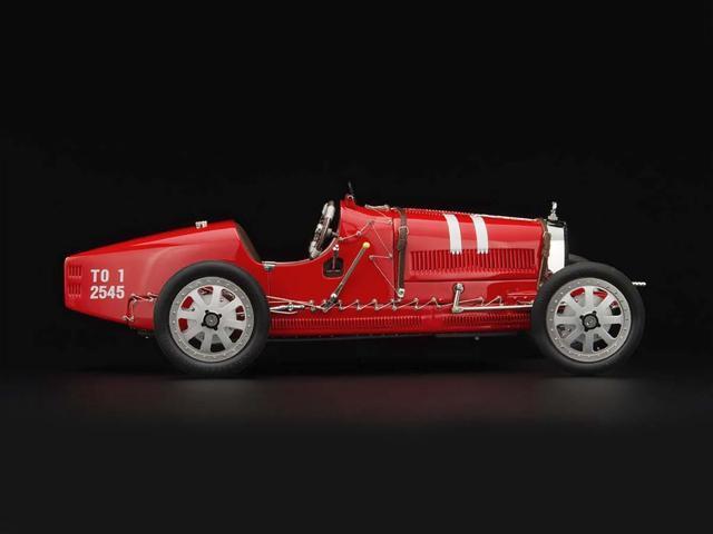 Bugatti T35 #11 National Color Project Italy Limited Edition to 800 pieces Worldwide 1/18 Diecast Model Car by CMC
