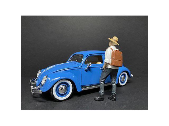 'Partygoers' Figurine III for 1/24 Scale Models by American Diorama