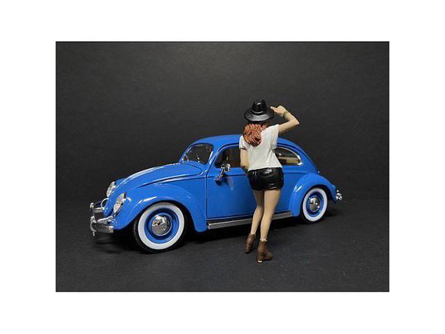 'Partygoers' Figurine I for 1/24 Scale Models by American Diorama