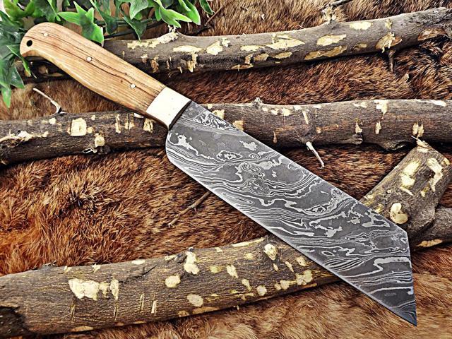 12 Inches long custom made Damascus steel full tang butcher Knife 7' full tang blade blade Natural Kow wood scale with brass bolster