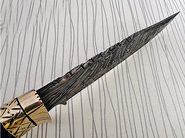 13.5 Inches long Damascus steel custom made bowie Knife bull horn with engraved brass scale Hand Forged 8' blade cow hide leather sheath