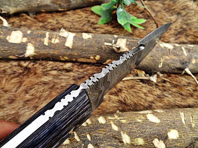 8' Long skinning knife, 4' full tang gut hook blade, hand forged Damascus steel, 2 tone Dollar wood scale, Cow Leather sheath