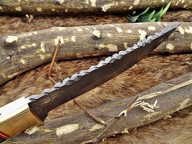 11' Long hand forged Damascus steel full tang clip point blade skinning Knife, Dollar wood with Brass bolster scale, Cow Leather sheath