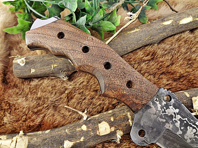 14' Long hand forged Damascus steel tracker knife full tang Tanto blade, Natural rose wood scale with hole, cow hide leather sheath