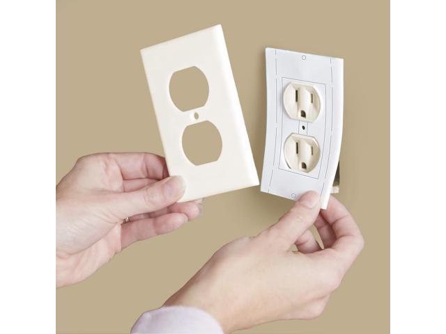 Duck Brand Wall Socket Sealers: 2-1/2 in. x 0.12 yds. (White) *12-pack