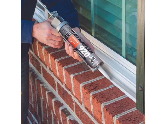 DAP DYNAFLEX 920 Premium Elastomeric Exterior Sealant: 10.1 fl oz. (Clay CL500)