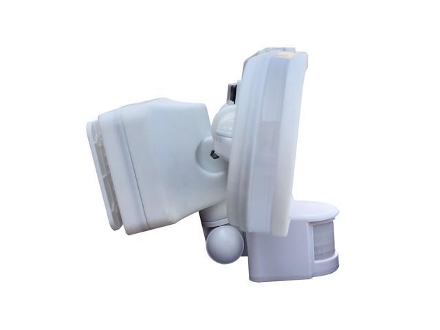 205 Integrated LED White Triple Head Outdoor Solar Motion Activated Light