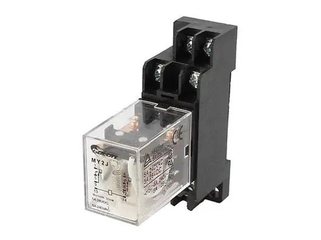 MY2J-AC12V Coil General Purpose Power Relay 8Pin 5A AC240V DC28V w Socket