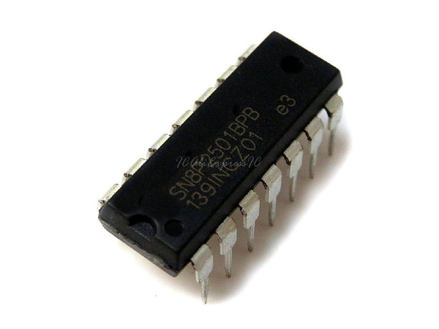 2pcs/lot SN8P2501BPB SN8P2501 DIP-14