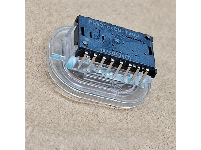 1pcs/Lot New and Original PMW3360DM-T2QU + LM19-LSI DIP PMW3360 PMW3360DM Sensor with Lens LM19 New 2026 for Arrival High for Quality