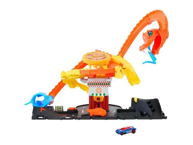 Mattel HTN81 Hot Wheels City Pizza Slam Cobra Attack Playset
