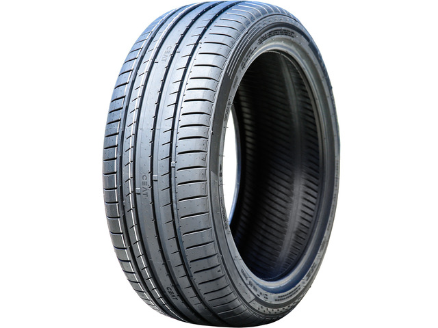 245/45R18 100Y XL - Ceat SportDrive High Performance Tire