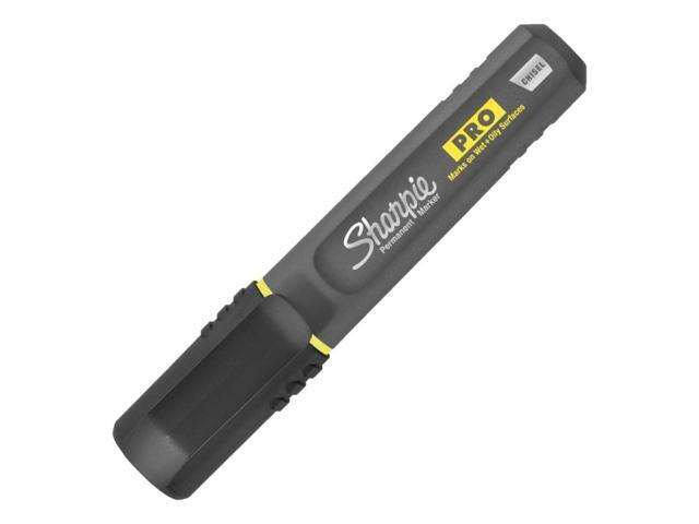 Sharpie PRO Permanent Markers Chisel Tip Black 12/Pack (2018326A)
