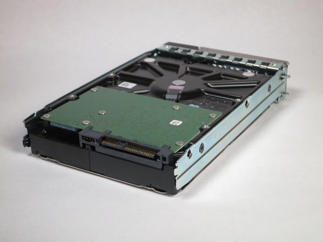 DELL 2 TB 3.5' SATA 7200 RPM Hard Drive 400ATKJ
