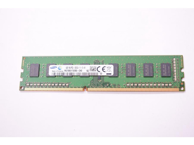 SAMSUNG 4G 240Pin DDR3 SDRAM 1Rx8 DDR3 1600 (PC3 12800) Desktop Ram Memory