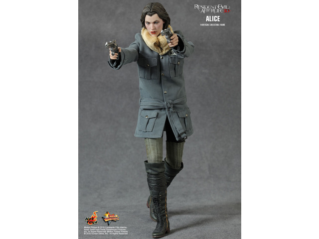 HOT TOYS 1/6 RESIDENT EVIL AFTERLIFE BIOHAZARD MMS139 ALICE ACTION FIGURE
