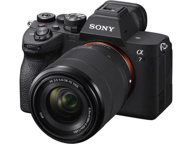 Sony - Alpha 7 IV Full-frame Mirrorless Interchangeable Lens Camera with SEL2870 Lens - Black - image 5