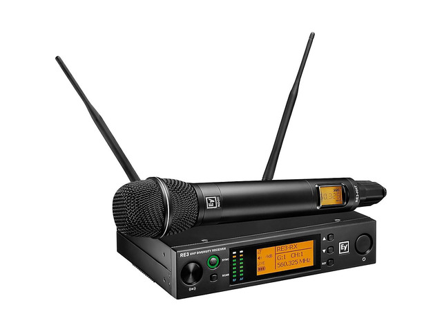 Electro-Voice RE3 Wireless Handheld Set With ND86 Dynamic Supercardioid Vocal Microphone Head 488-524 MHz