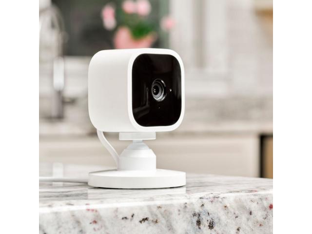 Blink - Mini - Compact indoor plug-in smart security camera, 1080p, night vision, motion detection, 2 way audio – 1 cam - White - image 6