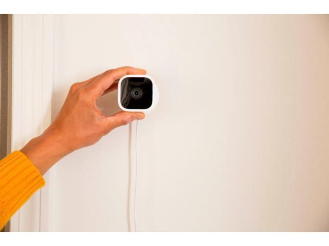 Blink - Mini - Compact indoor plug-in smart security camera, 1080p, night vision, motion detection, 2 way audio – 1 cam - White - image 5