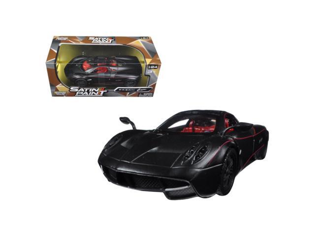 Motormax 79502 1 by 24 Scale Diecast Pagani Huayra Matt Black Model Car