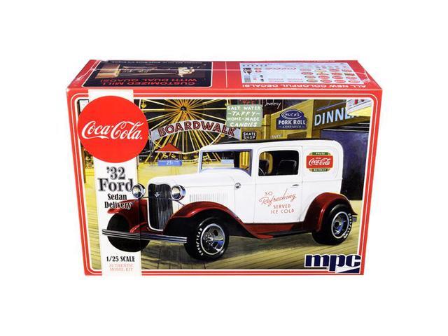 Skill 3 Model Kit 1932 Ford Sedan Delivery /Coca-Cola/ 1/25 Scale Model by MPC'''