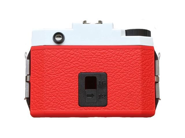 Holga 120N Plastic Medium Format Film Camera (Red/White) Bundle with Ilford HP5 Plus Black and White Negative Film ISO 400 (120 Roll Film)