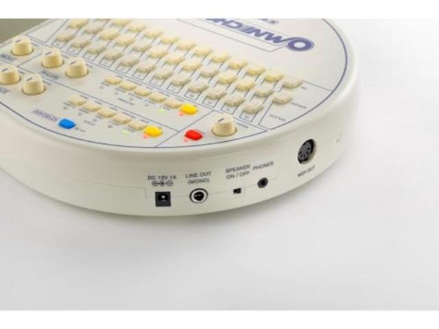 Suzuki OM-108 Omnichord Bundle with Suzuki Omnichord A/C Adapter