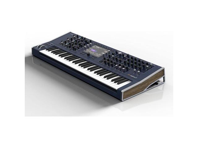 Waldorf Quantum MK2 16-Voice Analog/Digital Hybrid Synthesizer
