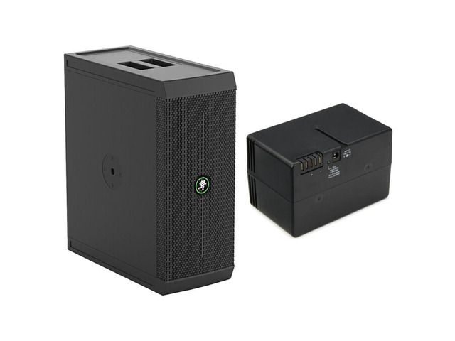 Mackie ThumpSub GO 8' 400W Portable Battery-Powered Subwoofer Bundle with Mackie