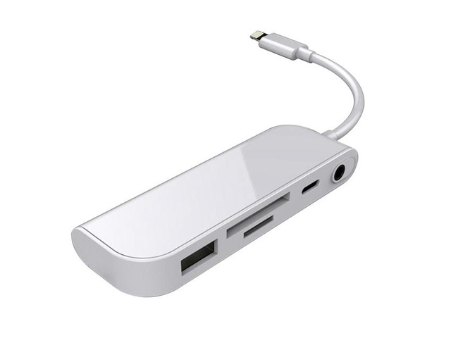 SD/TF Card Reader USB Audio Camera OTG Adapter 5 in 1 Charger Adapter for iPhone 12 11 Pro Max iPad Ios