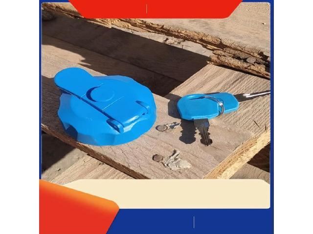 FOR 1pcs for Jiefang j6p urea box cover j6jh6 strong v Hantian v Wei urea cover urea cover truck