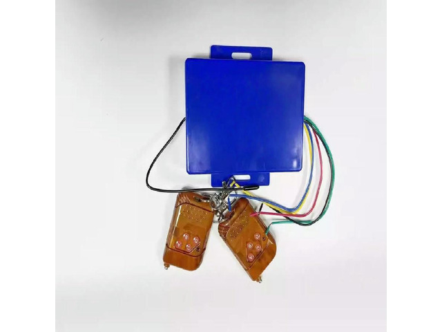 FOR 1 set/Bus Parts Bus Remote Door Lock Single Door Remote Lock 2 Handles Plastic Wood Grain Handles 12V/24V Universal