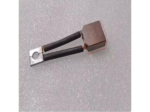 FOR 10PCS J230 car engine 9*19*14 forklift motor brush oil lift with copper carbon brush 9X19X20MM