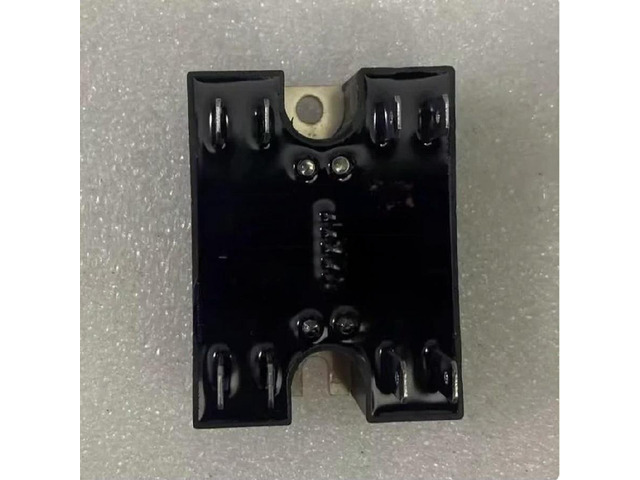 FOR 1PCS set of four solid-state relays SCQ842060 SQ24D25 TD2420Q SD24R50