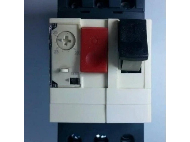 FOR 1PCS 1PCS GV2MC01 GV2MC02 Enclosure