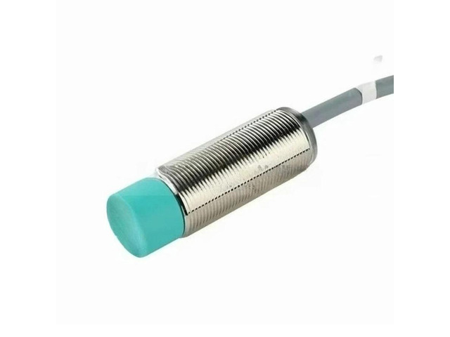 FOR 1PCS NBB4-12GM30-E2-V1 NBB2-12GM30-E2-V1 NBB4-12GM40-E2-V1 NBB2-12GM40-E2-V1 Switch PNP M12
