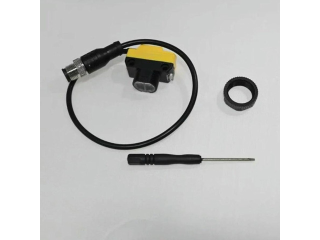 FOR 1PCS QS18VN6FF100Q5 QS18VP6FF100Q5 QS18VP6AF100Q5 QS18VN6AF100Q5
