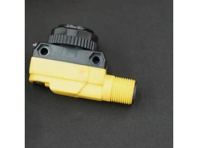 FOR 1PCS QS18VP6LVQ8 photoelectric switch sensor