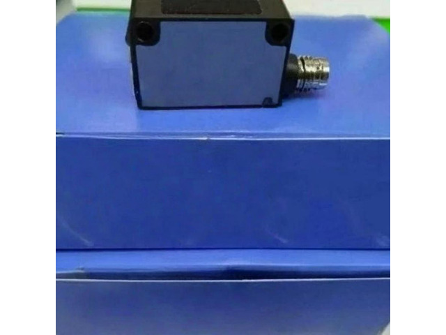 FOR 1PCS WL100L-F2131 WL100L-E2131 photoelectric switch