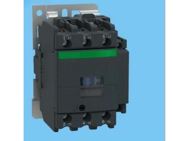 FOR 1PCS LC1D95F7C AC110V LC1D40F7C 110VAC LC1D18B7 24V