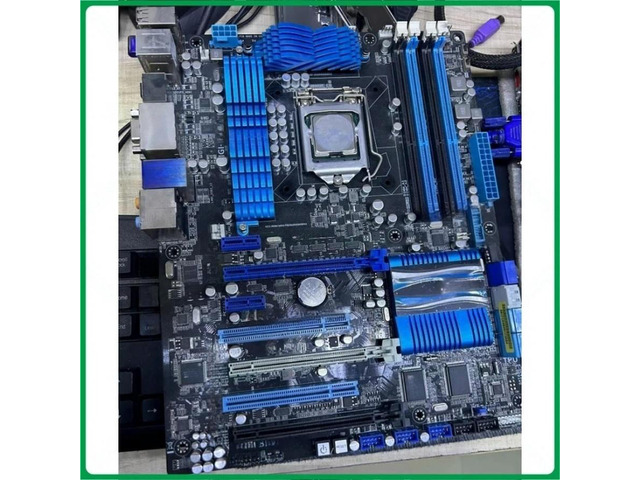 FOR 1pcs P8Z68-V Pro/GEN3 motherboard