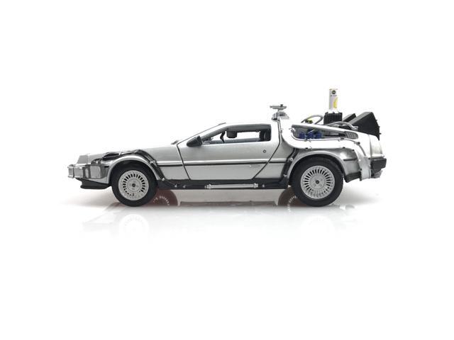 Welly 1:24 Diecast DeLorean DMC Back To The Future 2 Time Machine Car Model 22441