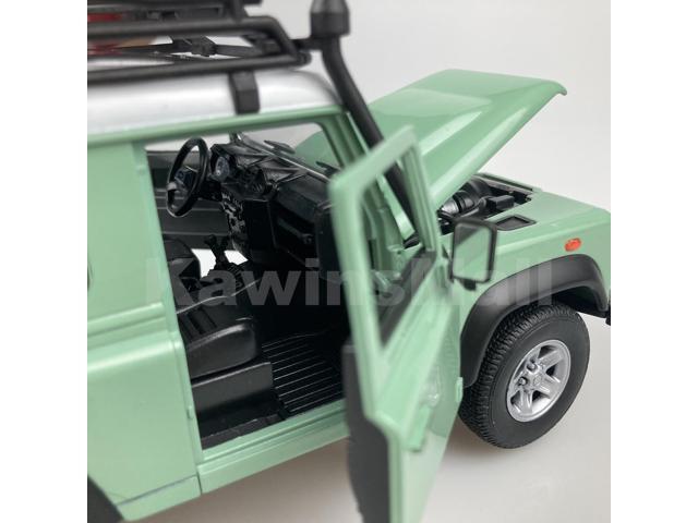 Welly 1:24 Land Rover 2010s Defender TD5 TDCI 90 Off-Road Vehicle Truck Alloy Diecast Model Toy