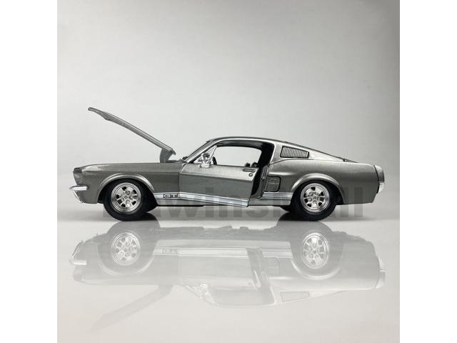 Maisto 1:24 Scale 1967 Ford Mustang GT Sport Car Alloy Diecast Model Toy Special Edition (Grey Color)