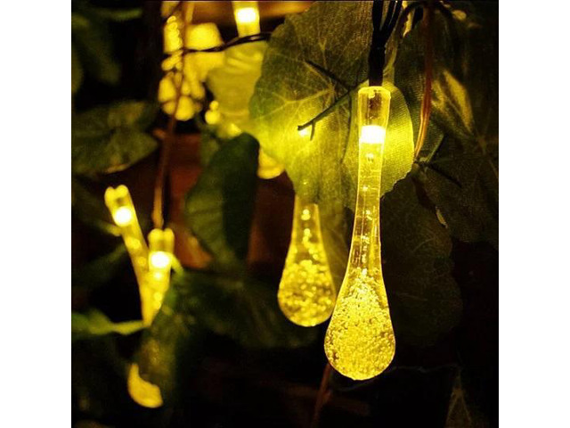 Vista Dew Droplets 20 LED Solar Lights Falling Like Dew - Bright White
