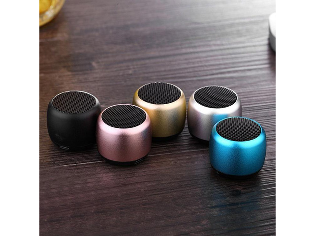 Vista Little Wonder Solo Stereo Multi Connect Bluetooth Speaker - GOLD