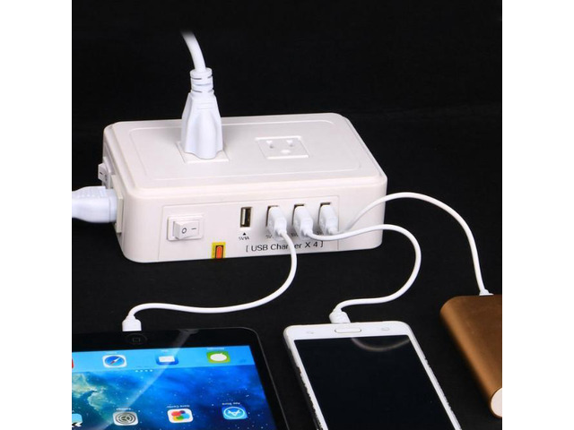 Mix Master Charging Hub For AC And USB Outlets - White