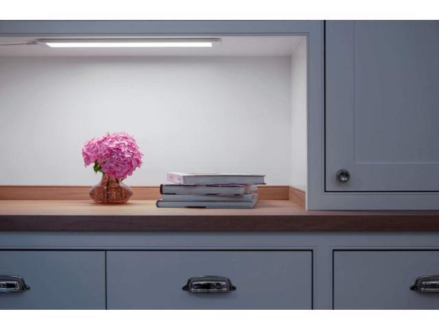 SYLVANIA General Lighting Sylvania 72275 9' Convertible Under Cabinet Light, Hardwire or Plug-in, Linkable Undercabinet, White